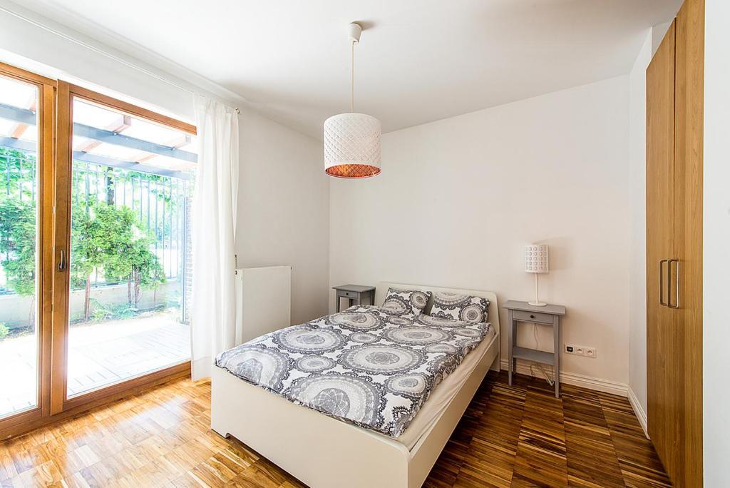 Apartment Powisle With Garage Warsawa Bagian luar foto